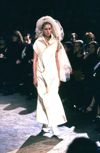 Look 1